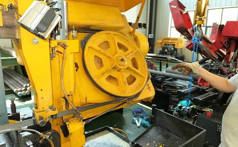 来凤金属带锯床的日常使用和保养注意事项！